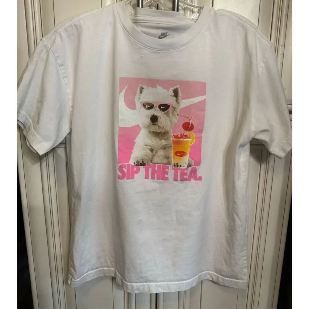 The Nike Tee Girls' Sip The Tea Loose Fit Crew Neck Graphic T-Shirt White Large